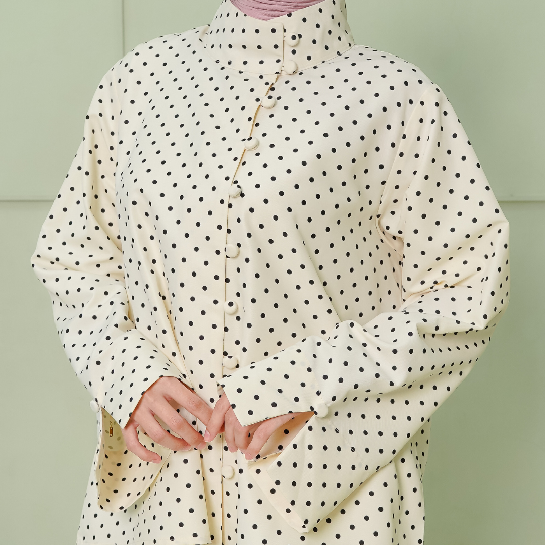 Shada Top Kemeja highneck Collar Polkadot Creamy