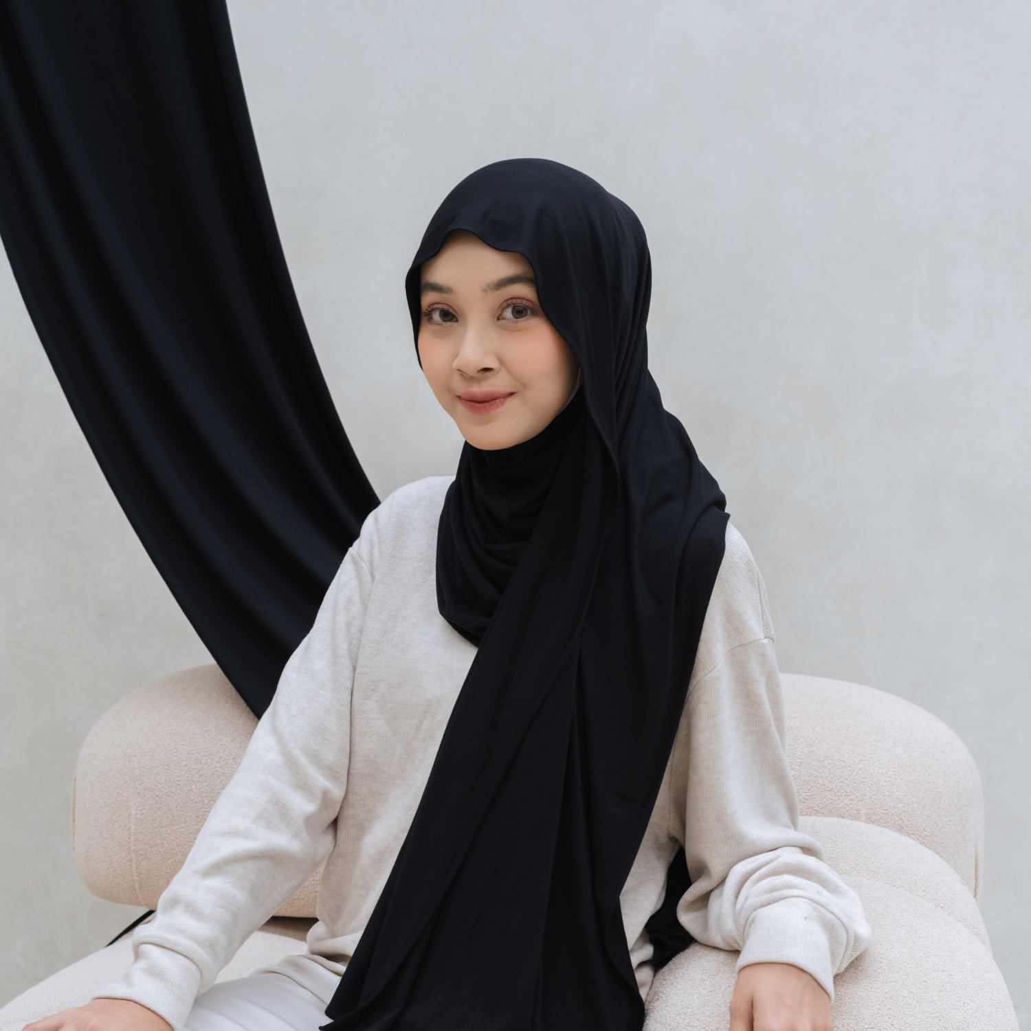 Saafiya Shawl Pashmina Airflow Rayon Black
