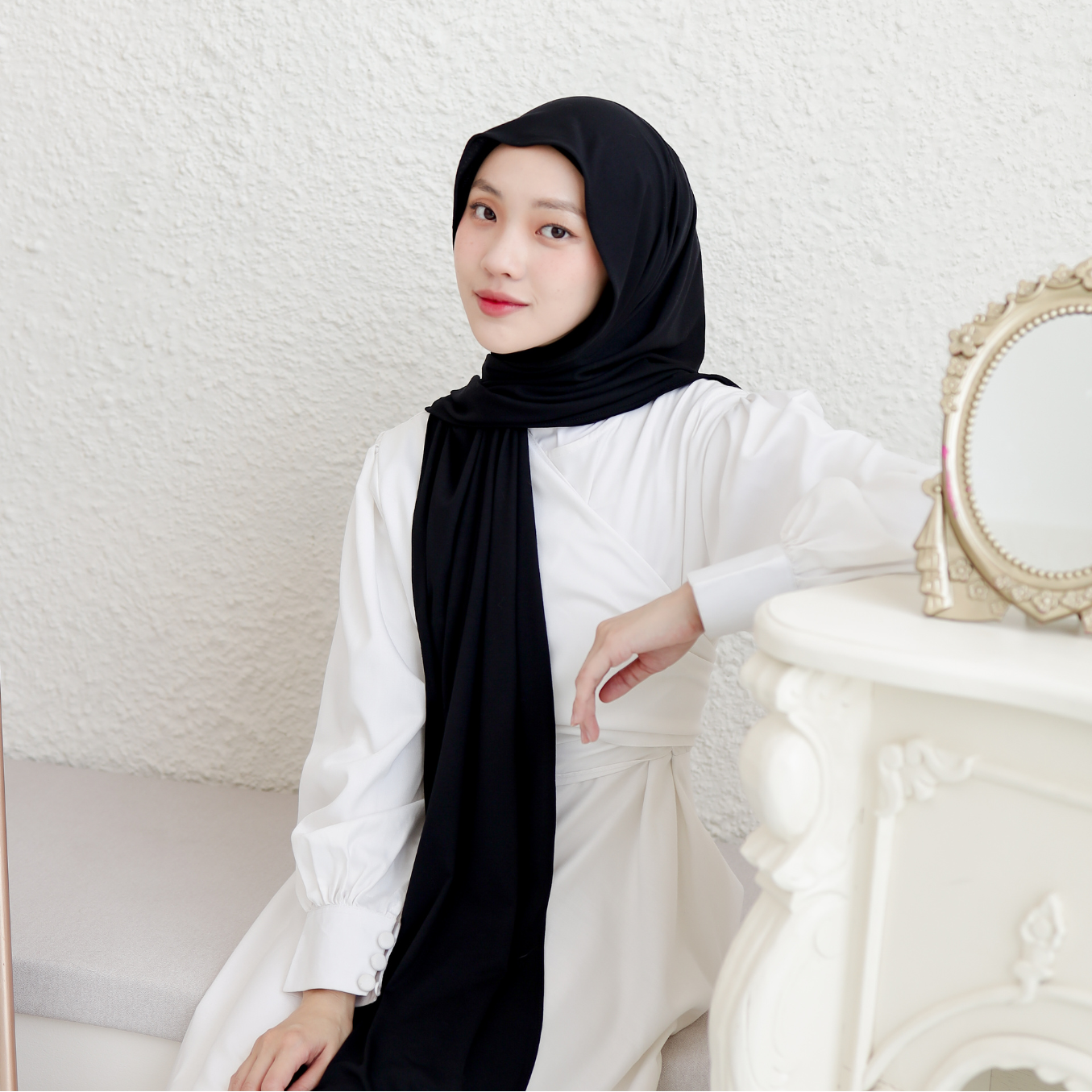 Sawda Pashmina Inner Rayon Black