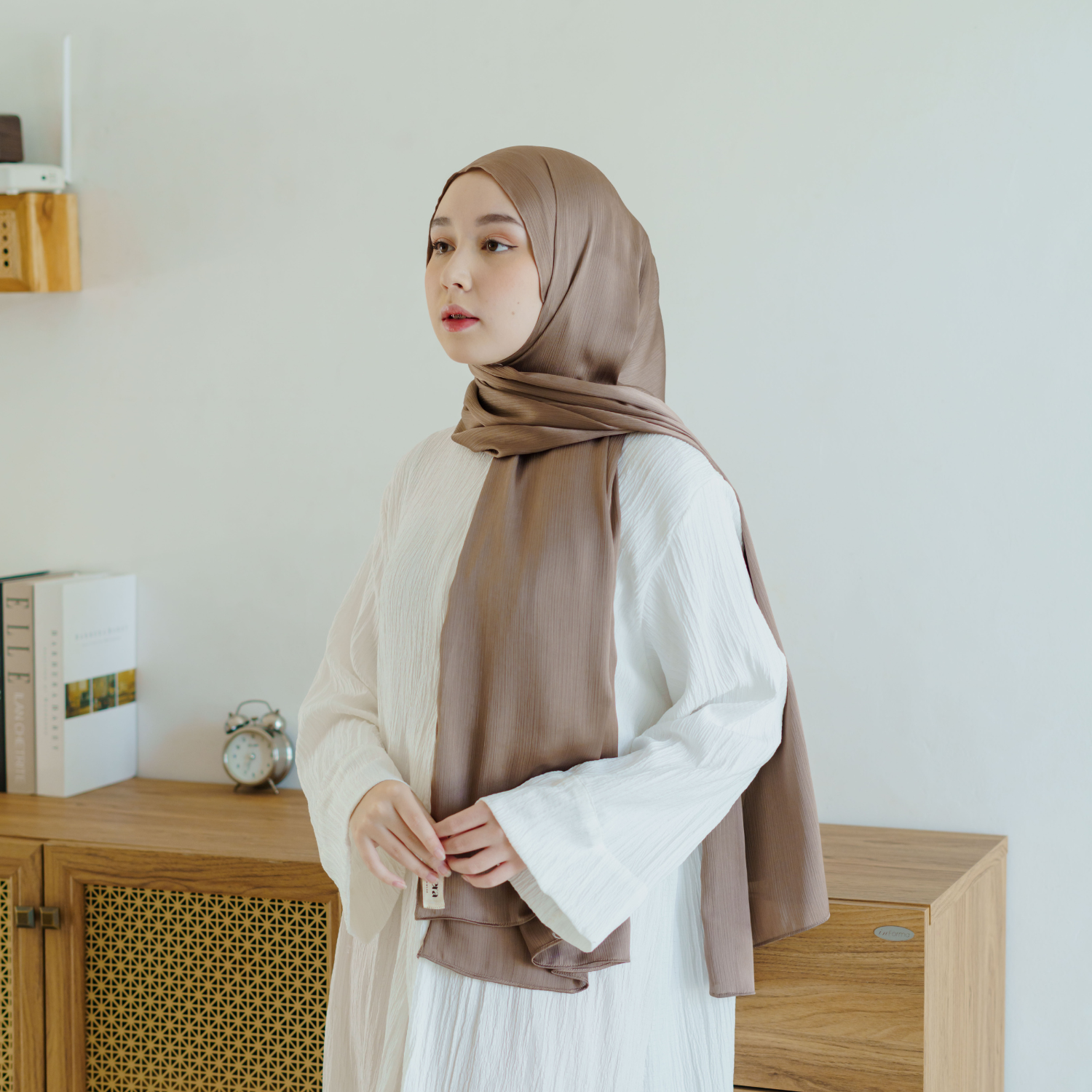 Nafta Pashmina Silk Premium Latte