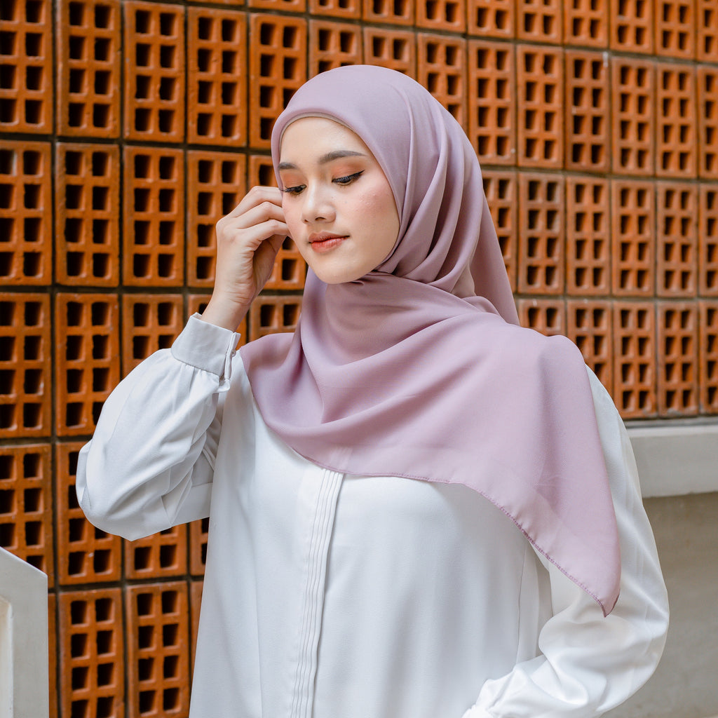 Nour Hijab Segiempat Bella Square Bouquet