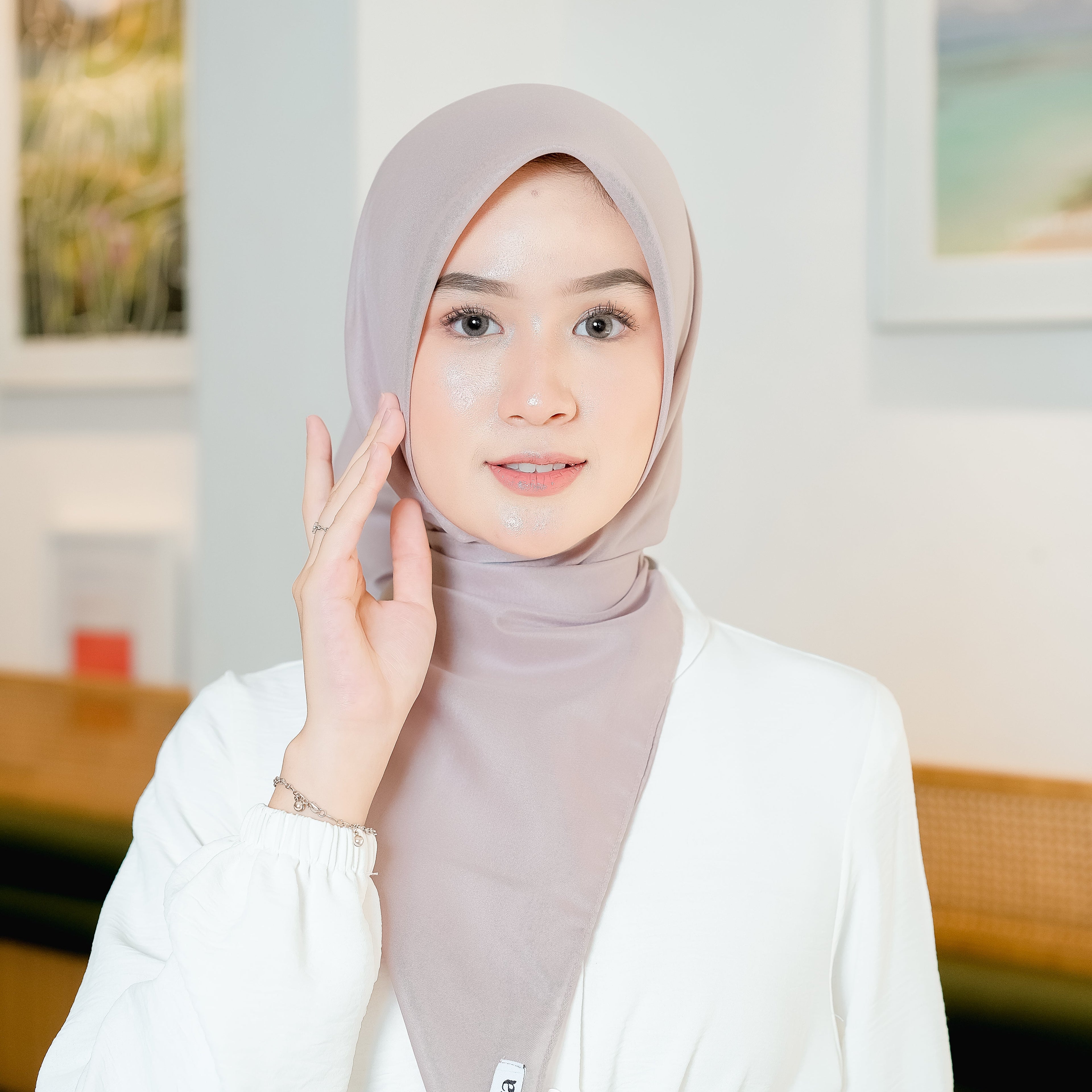 Sahla Hijab Segiempat Paris Beige