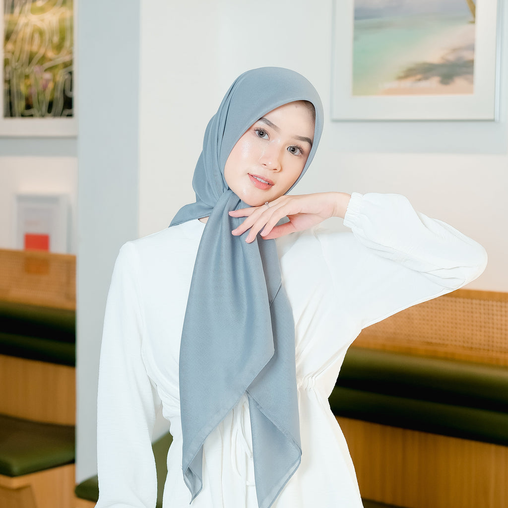 Sahla Hijab Segiempat Paris Blue Grey