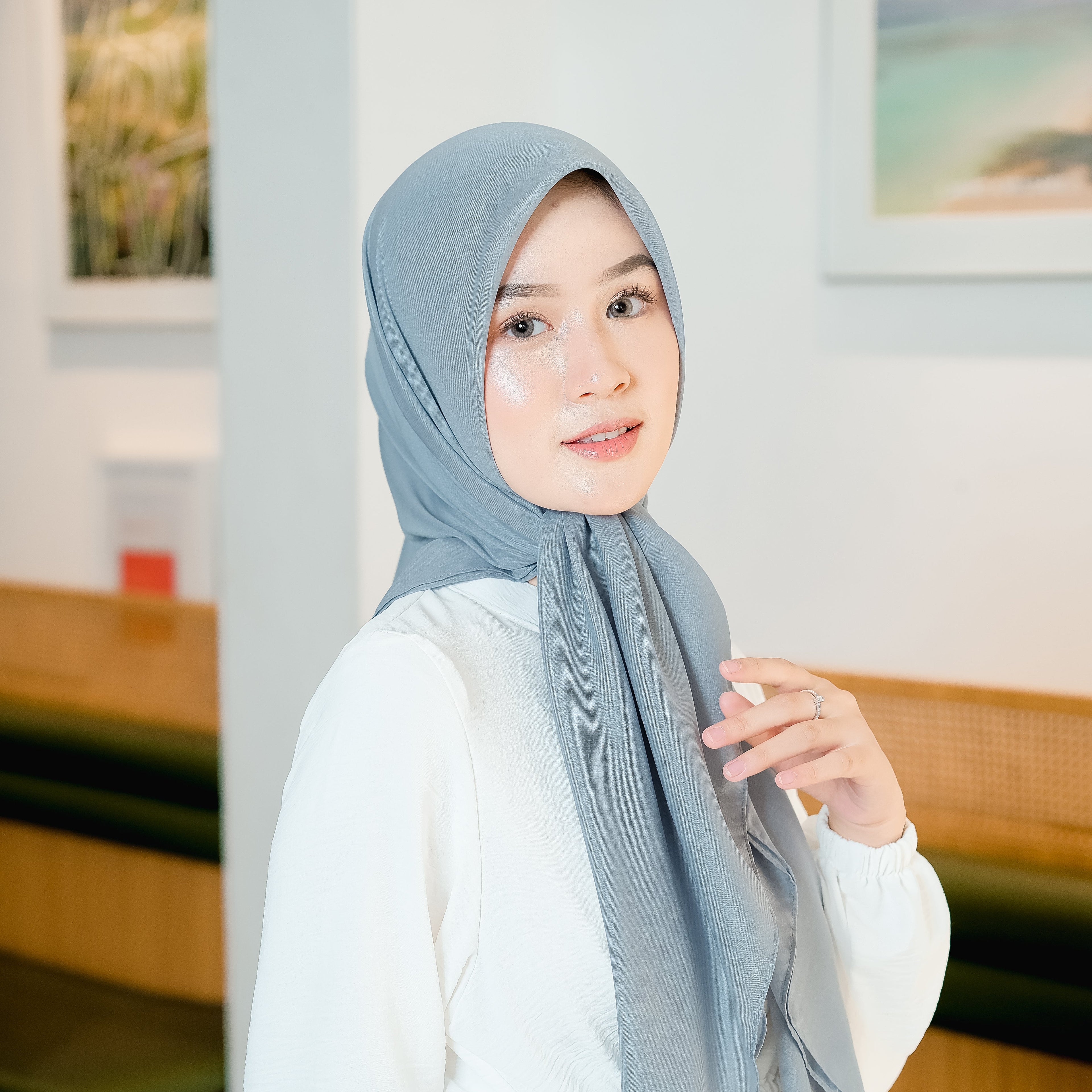 Sahla Hijab Segiempat Paris Blue Grey