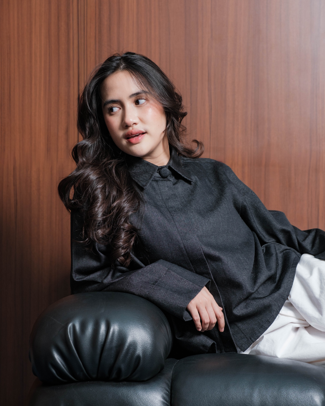 Hawra Boxy Shirt Black