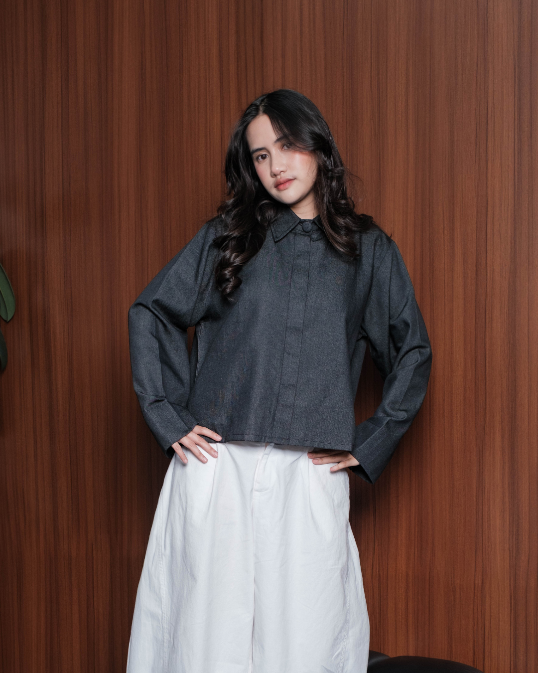 Hawra Boxy Shirt Black