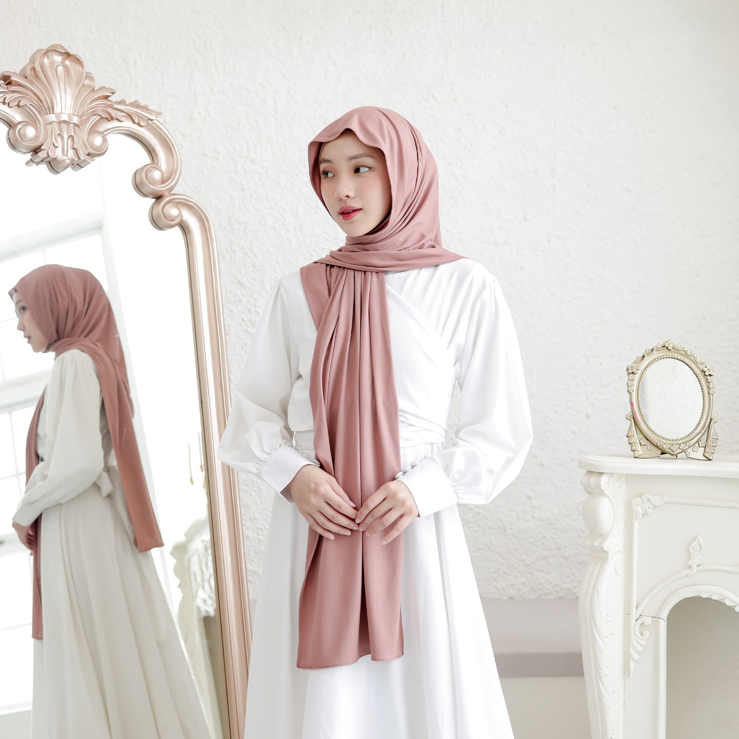 Sawda Pashmina Inner Rayon Mocca Peach