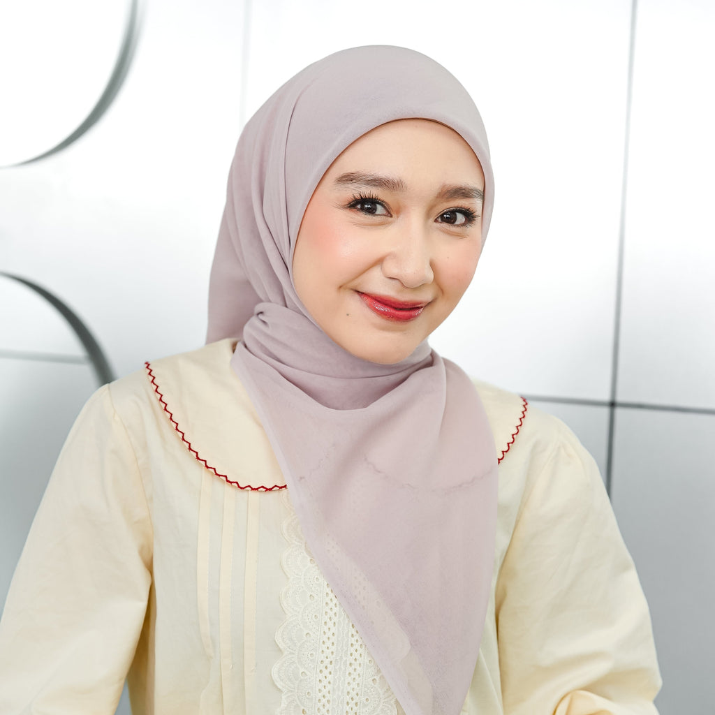 Mina Hijab Segiempat Paris Japan Rose