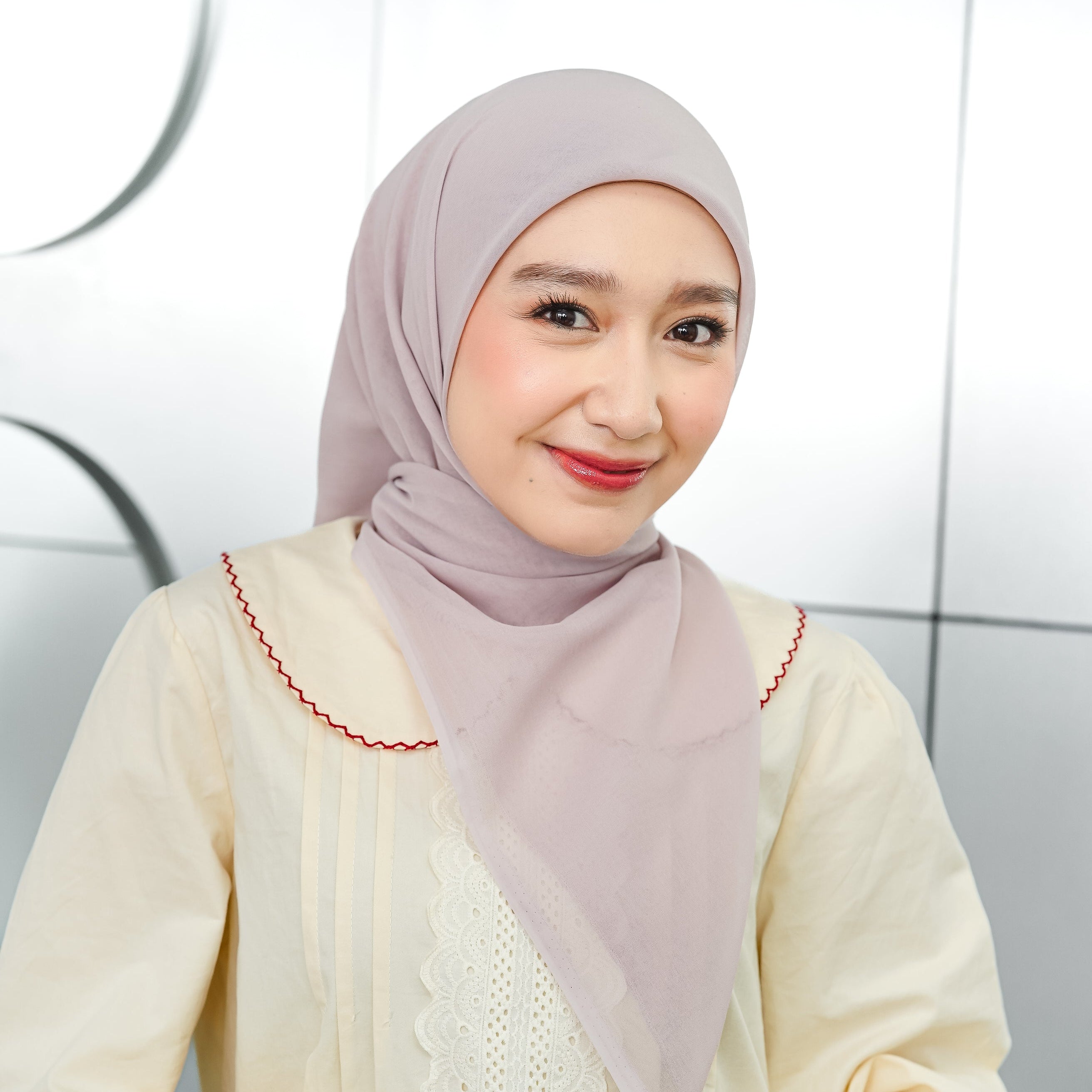 Mina Hijab Segiempat Paris Japan Rose
