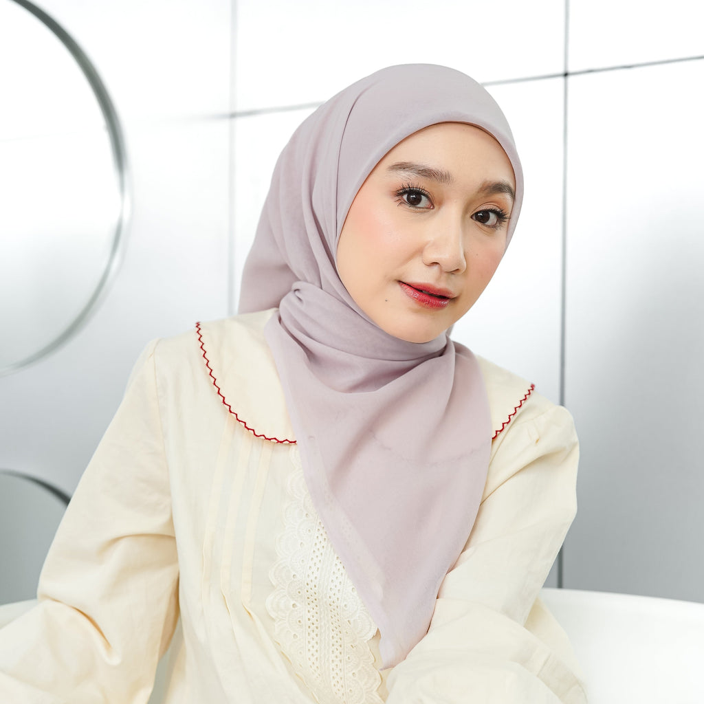 Mina Hijab Segiempat Paris Japan Rose